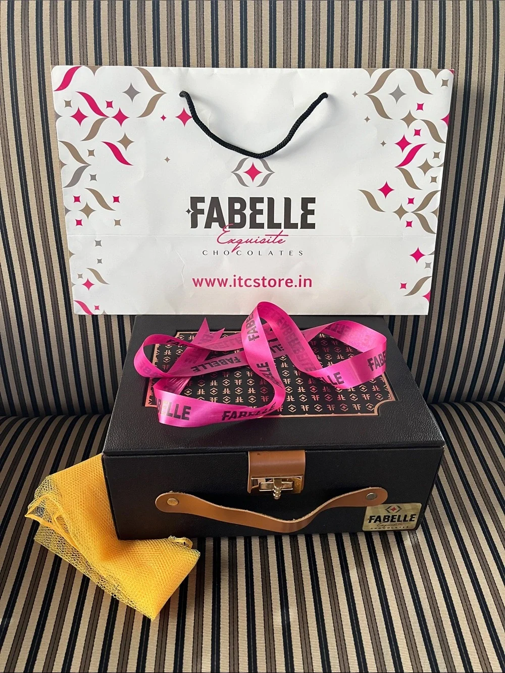 Fabelle Luxury Chocolate Empty Gift Box & Bag - Train Case Style